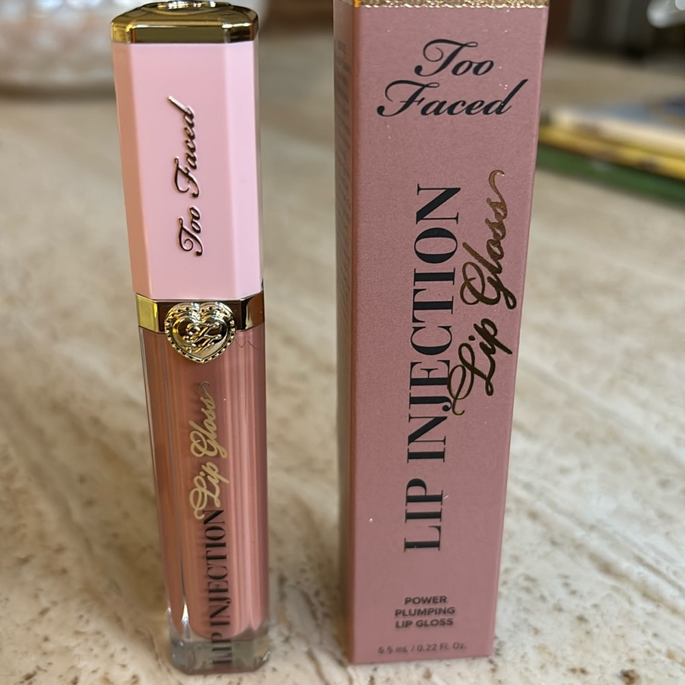 Lip gloss